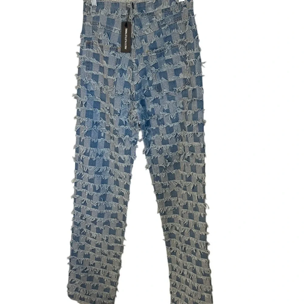 PrettyLittleThing Frayed Checkerboard Distressed High Waist Straight Jeans US 0